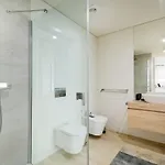 Modern & Stylish In Av. Da Liberdade By Lovelystay * Lisboa