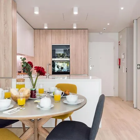 Apartment Modern & Stylish In Av. Da Liberdade By Lovelystay